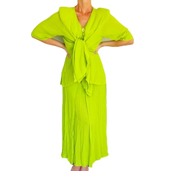 Vintage lime green three piece matching skirt set size small - Picture 1 of 10